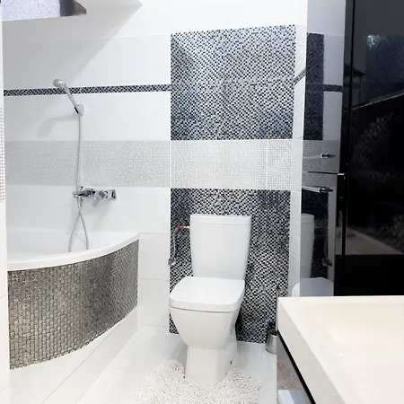 Castle View Retreat Breakfast Available *